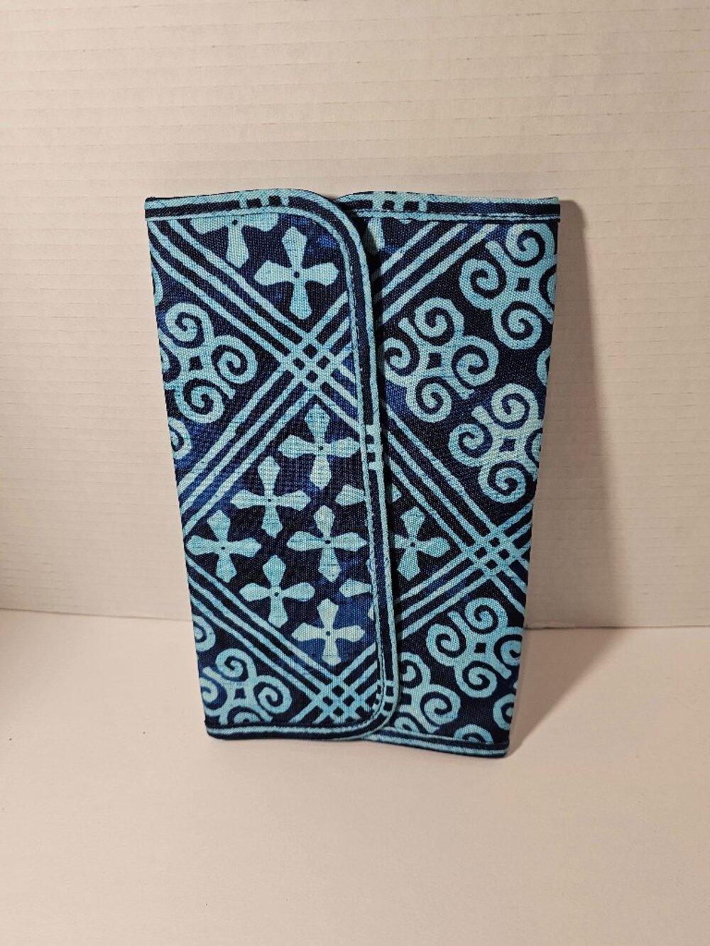 NWOT 2016 Vera Bradley Cuban Tiles Grab n' Go Travel Cosmetic Brush Folder Snap